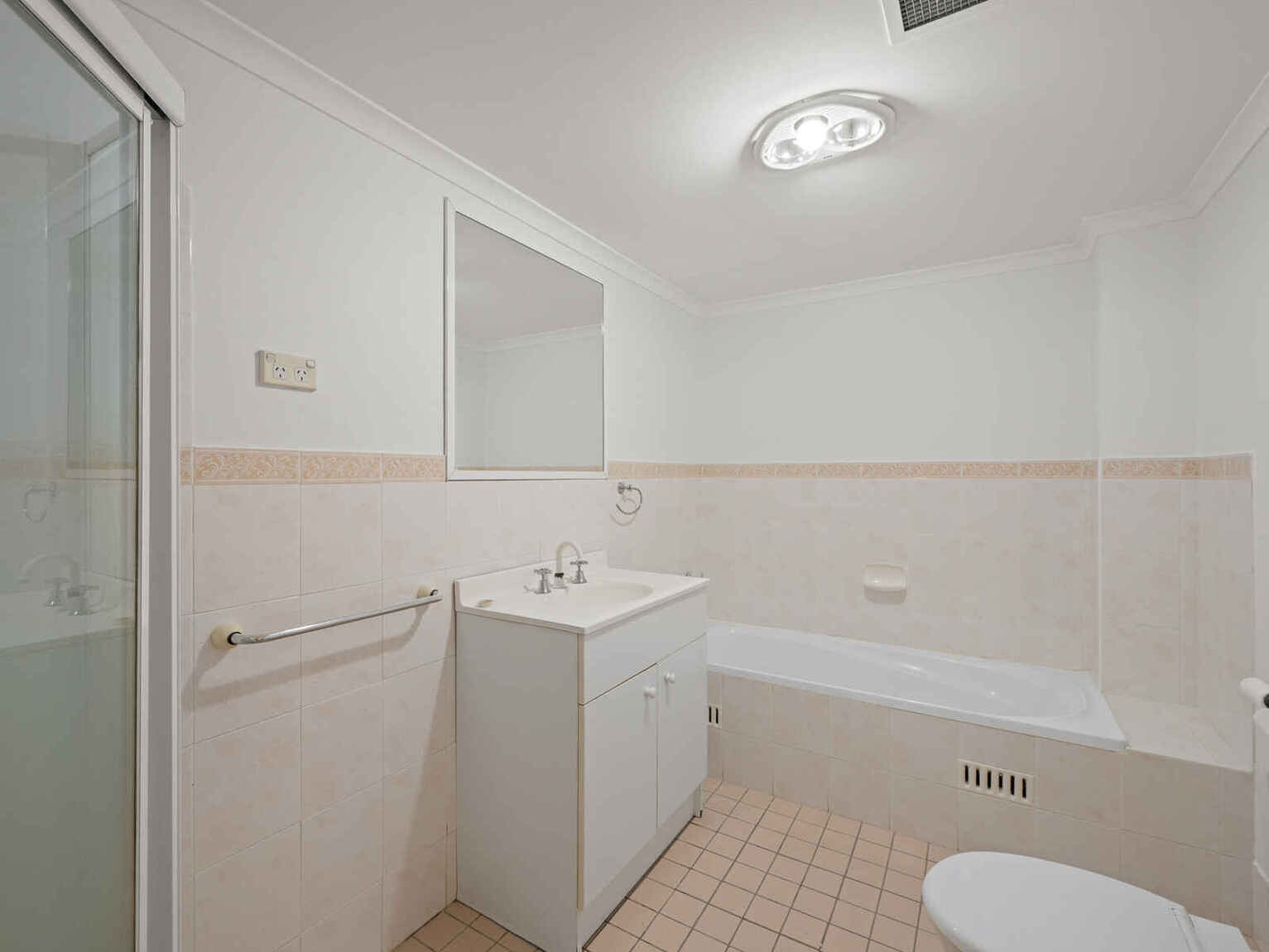 28/10-12 Broughton Street Canterbury 28/10-12 Broughton Street Canterbury