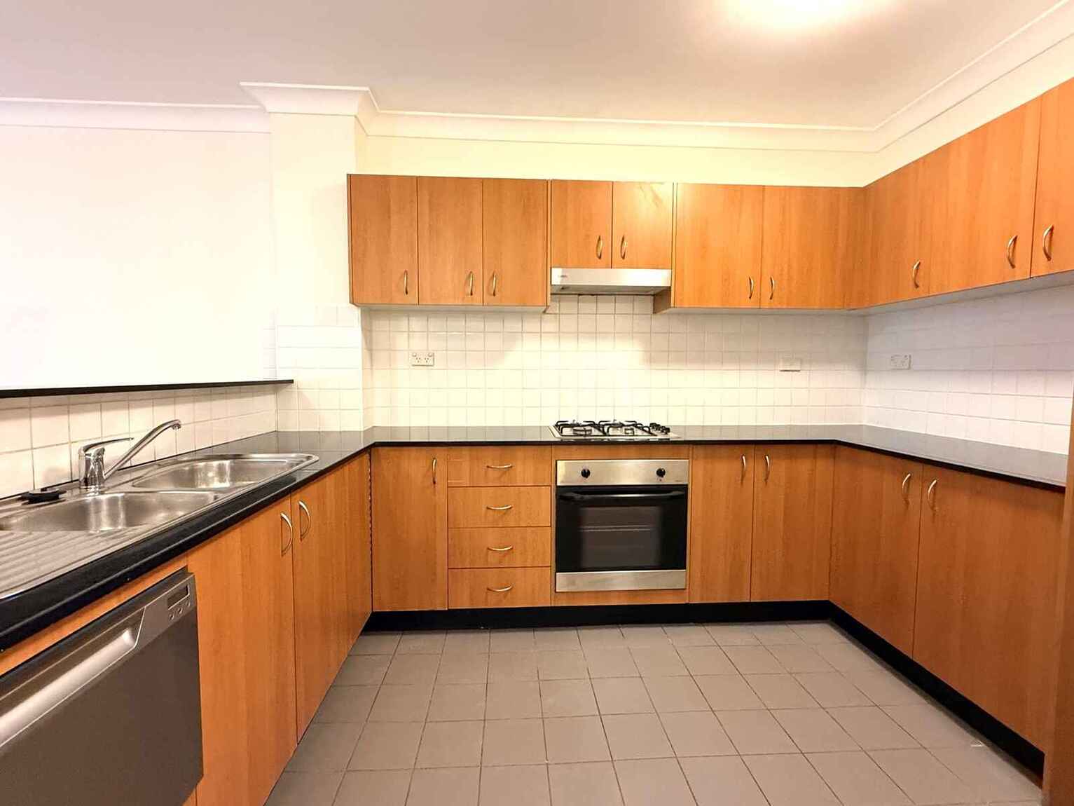 39/18 Cecilia Street Marrickville