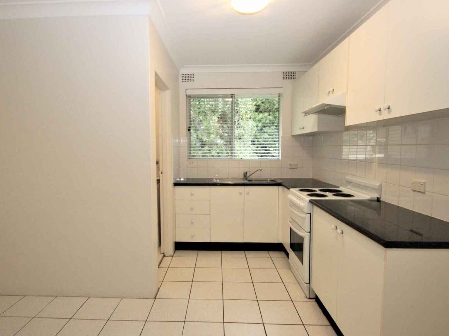 14/8-10 Schwebel Street Marrickville