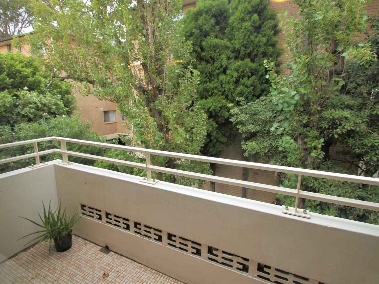 14/8-10 Schwebel Street Marrickville