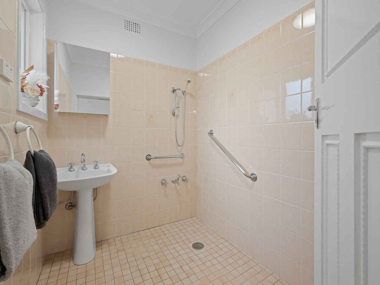 111 Warren Road Marrickville 111 Warren Road Marrickville