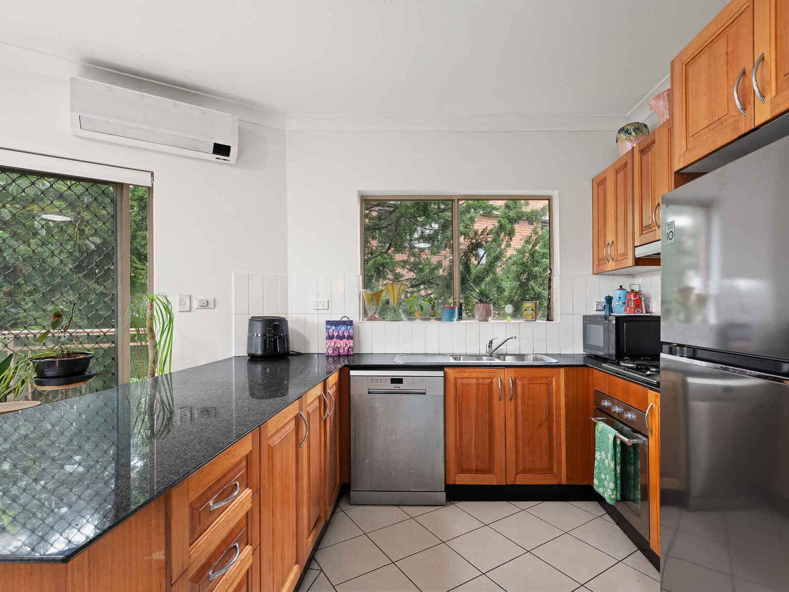 10/593 New Canterbury Road Dulwich Hill