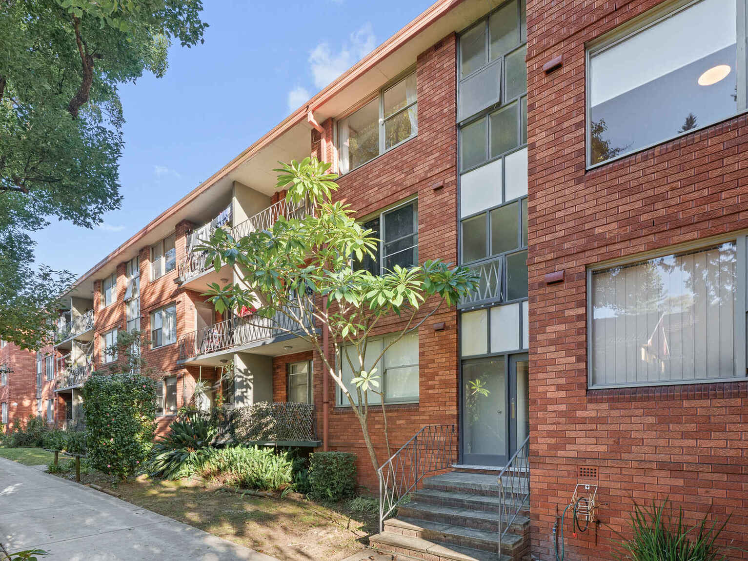 8/45 Alt Street Ashfield