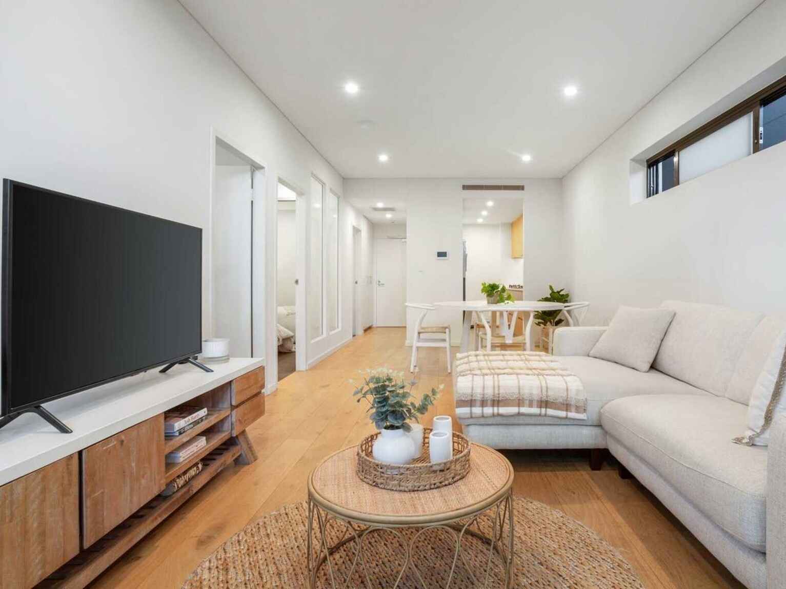 21/408 Victoria Road Gladesville