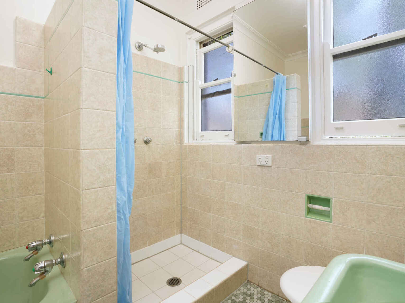 2/48 Canonbury Grove Dulwich Hill