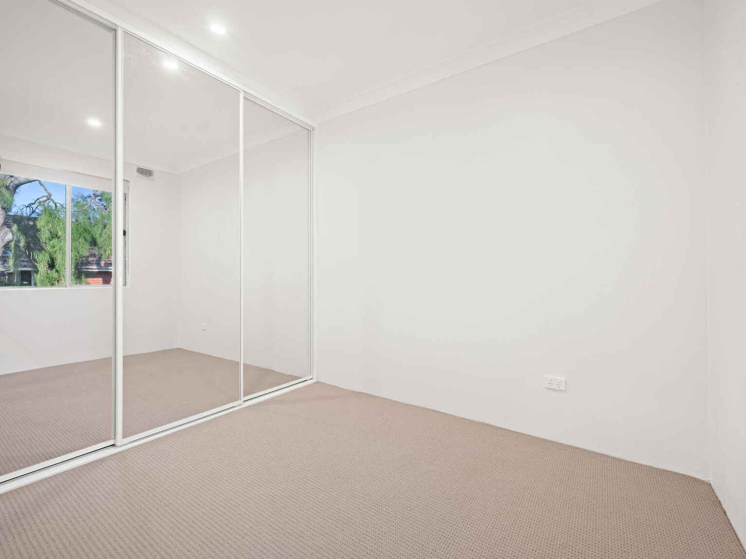 10/13 Bayley Street Marrickville