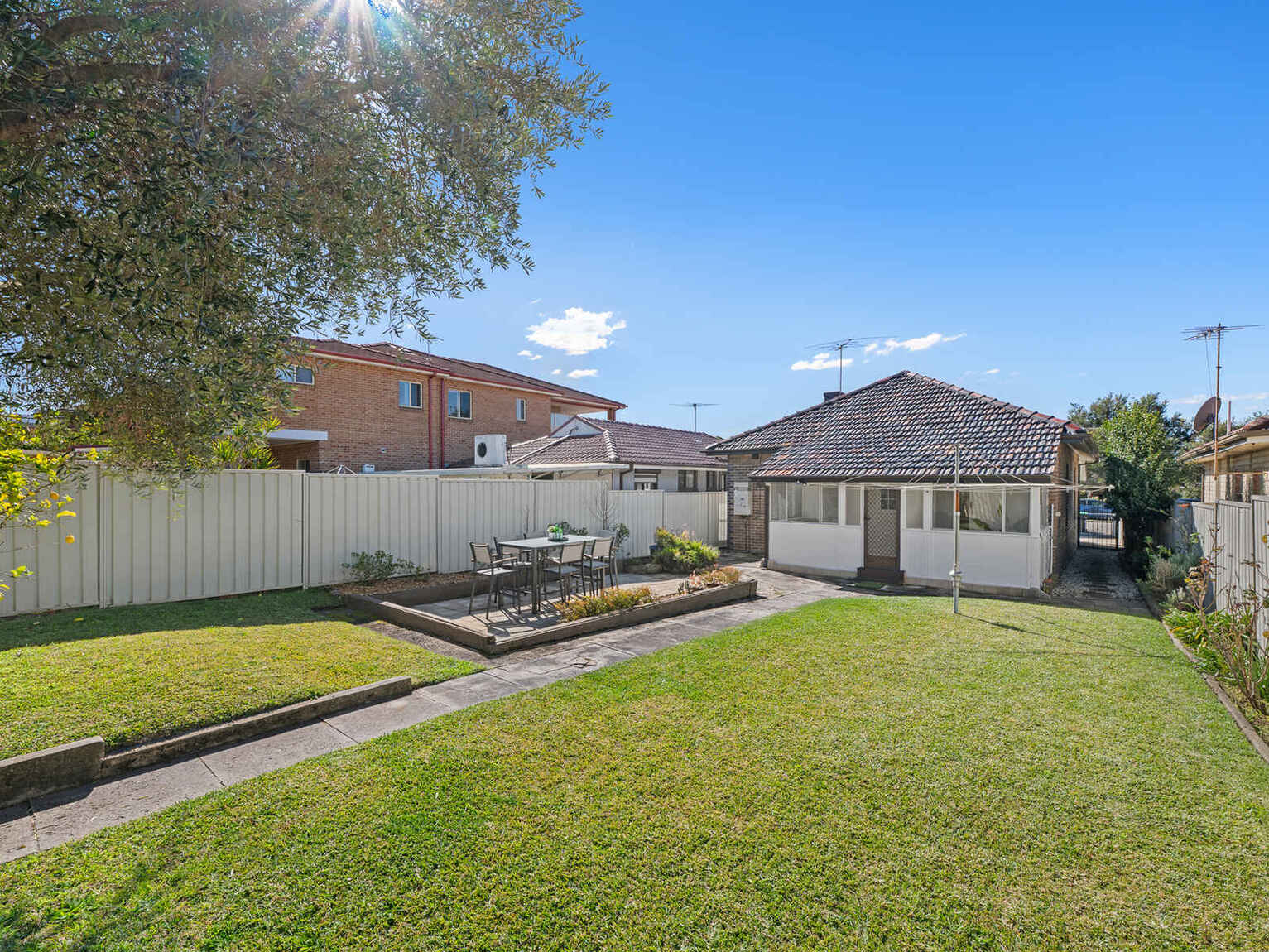 17 Onslow Street Canterbury 17 Onslow Street Canterbury