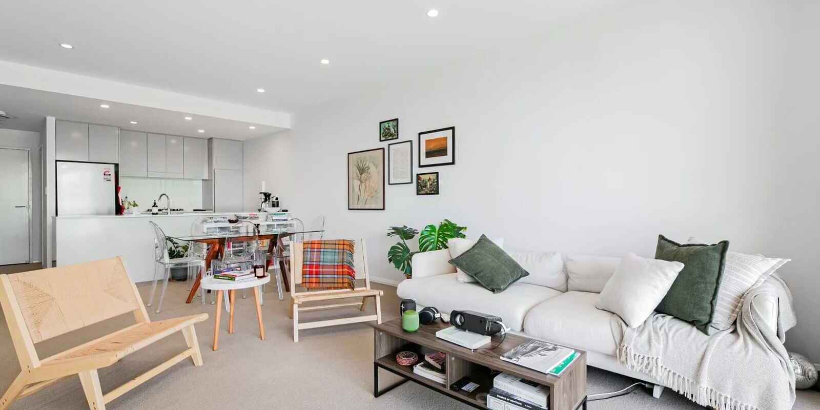 204D/359 Illawarra Road  Marrickville