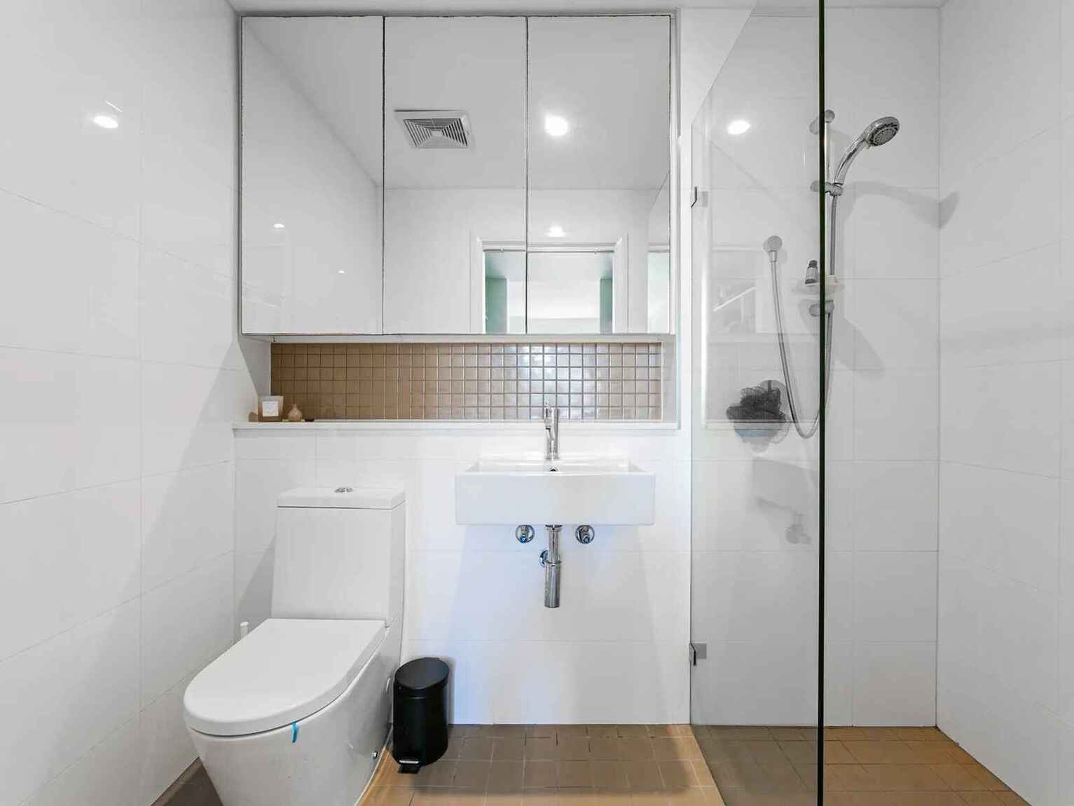 204D/359 Illawarra Road  Marrickville